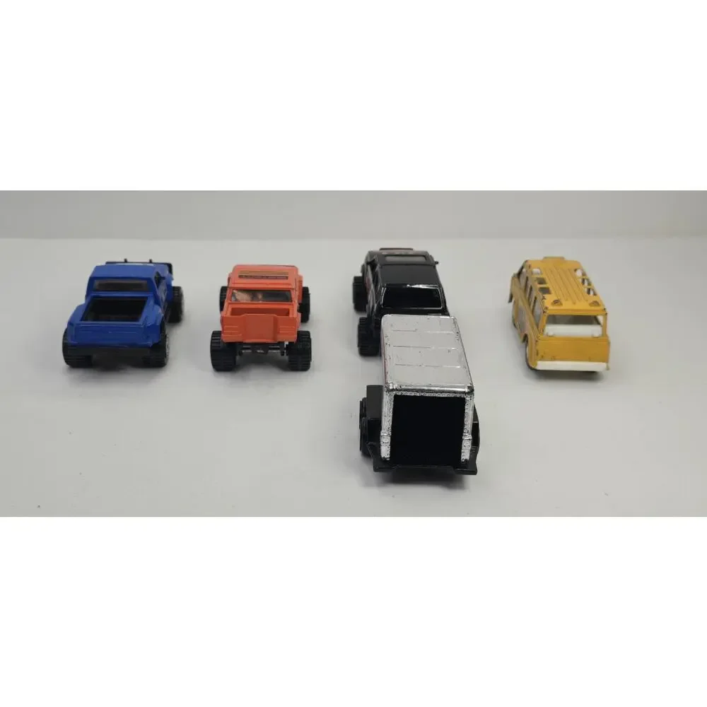Vintage Tootsie Toy Trucks/Bus Diecast Lot